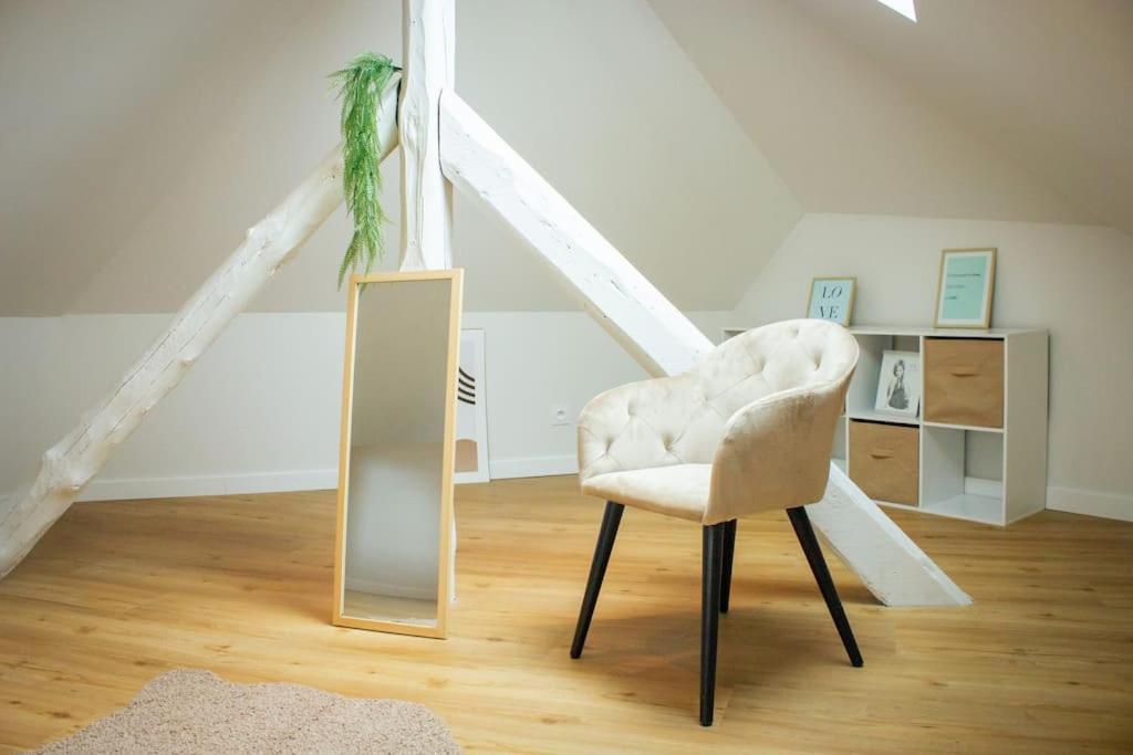 Le Douillet : Duplex Elegant En Centre Albertville